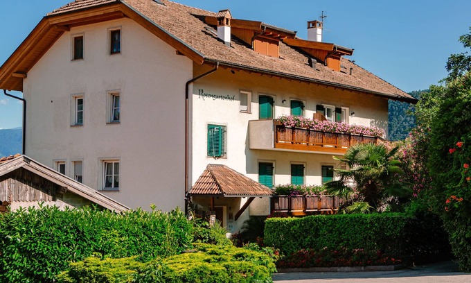 Andriano Apartamento | Hocheppan by Interhome