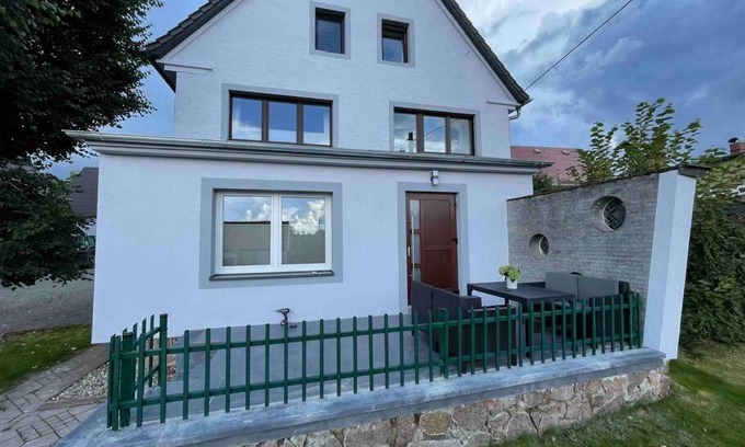 Somsdorf Apartamento | Hochwertige Ferienwohnung im Bauernhaus