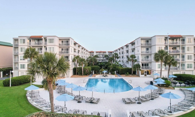 Saint Simons Island Condominio | Hodnett Cooper's Beach Club