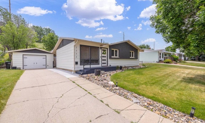 Rapid City Casa | Hoefer House:Firepit, BBQ Grill