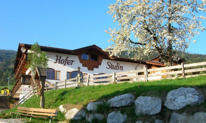 Kolsassberg Casa | Hofer Stubn