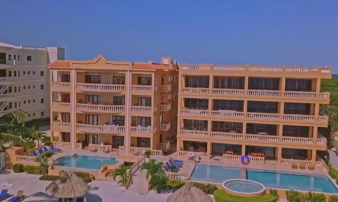 Boca Ciega Complejo | Hol Chan Reef Oceanfront Residences
