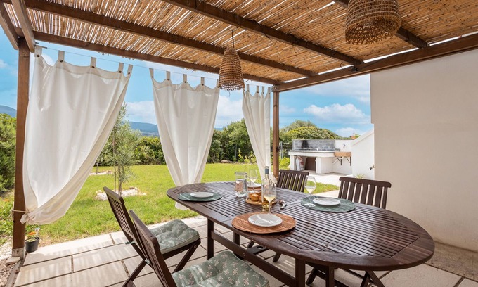 Santa Caterina Casa | Casa de vacaciones 'Santa Caterina' con vistas a la montaña, Wi-Fi y aire acondicionado