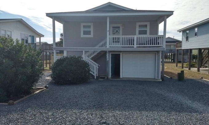 Holden Beach Casa | Holden Beach House / corto de 5 minutos a pie de la playa / perfecto de vacaciones Casa