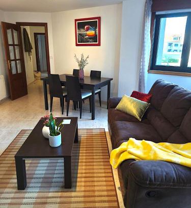 Sabaris Apartamento | Holibai Orballo Apto funcional y económico para una estancia low cost