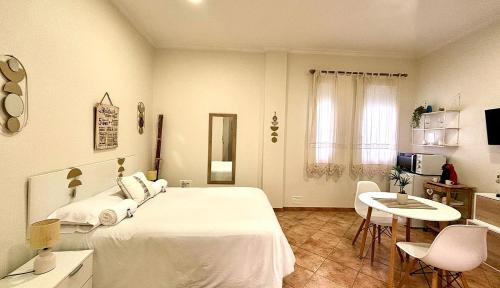 Baiona Old Town Apartamento | Holibai, Ruliña , Single Private Ensuite,