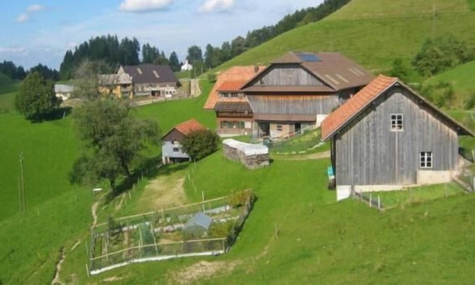 Hergiswil bei Willisau Apartamento | Apartamento de vacaciones Hergiswil b. Willisau para 4 - 5 personas con 2 dormitorios - Apartamento