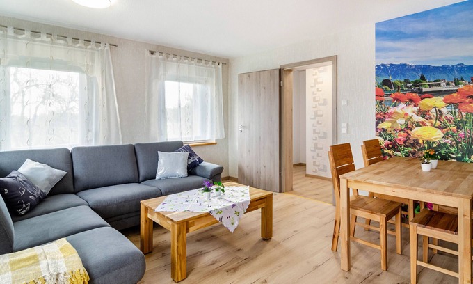 Herdwangen Schoenach Apartamento | Apartamento vacacional "Lidobo 01" con vistas a la montaña, balcón y Wi-Fi