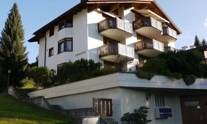 Tavanasa Apartamento | Apartamento de vacaciones Surcuolm (Obersaxen) para 1 - 4 personas con 2 dormitorios - Apartamento