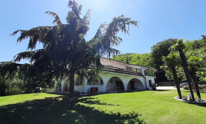Montefiore Conca Casa | Apartamento de vacaciones Montefiore Conca para 1 - 16 personas con 4 dormitorios - Casa de vacacion