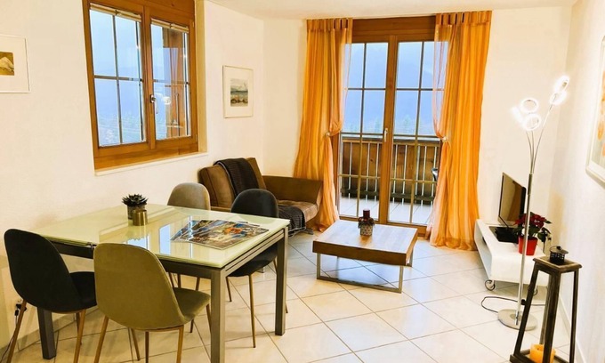 Aeschi bei Spiez Chalet De Esquí | Apartamento de vacaciones Aeschi b. Spiez para 1 - 2 personas con 1 dormitorio - Apartamento en casa