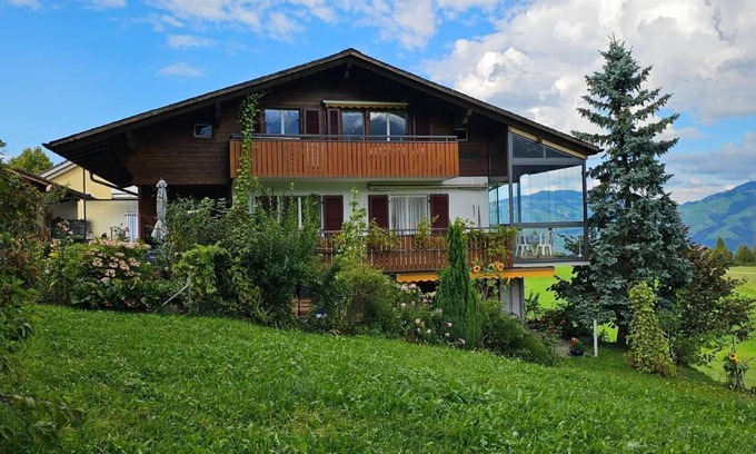 Aeschi bei Spiez Chalet De Esquí | Apartamento de vacaciones Aeschi b. Spiez para 1 - 2 personas con 1 dormitorio - Casa de vacaciones