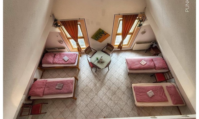 Burghaslach Apartamento | Apartamento vacacional "Vivienda 2" con jardín y WLAN