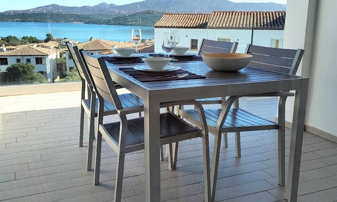 Cannigione Apartamento | Apartamento de vacaciones Arzachena para 1 - 4 personas con 2 dormitorios - Apartamento en casa unif
