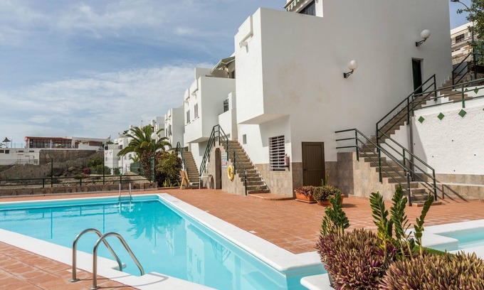 Puerto Rico Apartamento | Apartamento vacacional 'Casa Luca' con Wi-Fi, terraza y piscina compartida