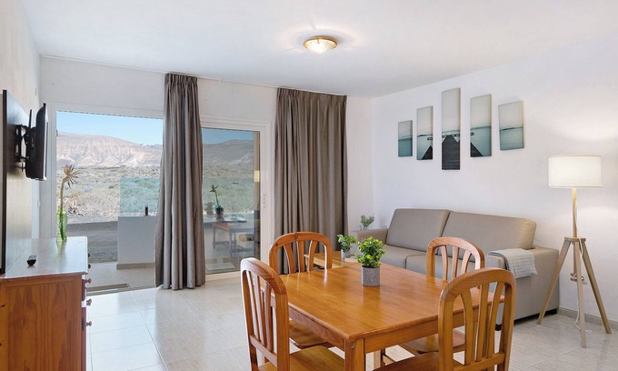 Arrieta Apartamento | Apartamento "Callao Beach 5" con vista a la montaña, terraza y Wi-Fi