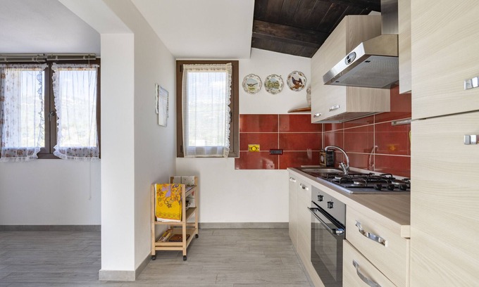 Baunei Apartamento | Casa de vacaciones Casa Marinella con vistas a la montaña y jardín