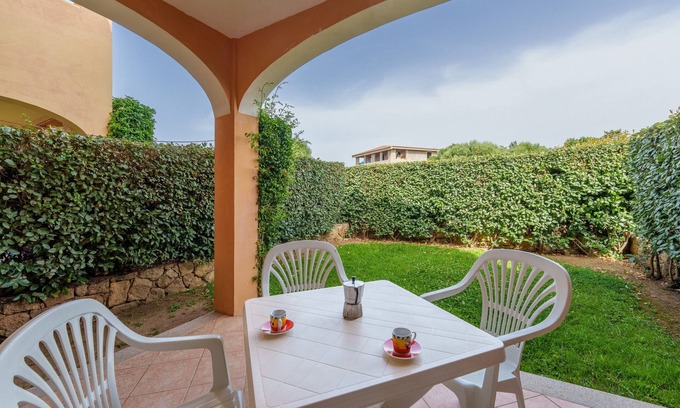 Murta Maria Apartamento | Apartamento vacacional "Limone" con terraza privada, jardín privado y aire acondicionado