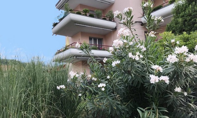 Caslano Apartamento | Apartamento de vacaciones Caslano para 1 - 4 personas con 2 dormitorios - Apartamento