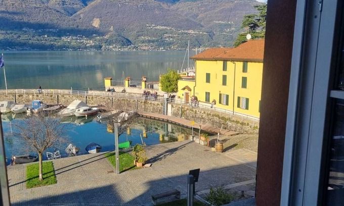 Colico Piano Apartamento | Apartamento vacacional "Colico Center" con vistas al lago y Wi-Fi