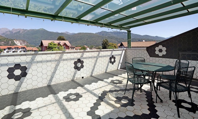 Feriolo Apartamento | Apartamento vacacional du lac con vistas al lago, balcón y Wi-Fi