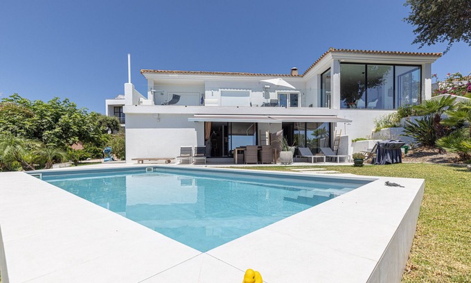 San Roque Apartamento | Apartamento vacacional 'Casa Domino 2' con vistas al mar, piscina compartida y Wi-Fi