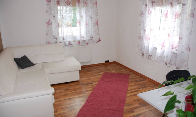 Oberasbach Apartamento | Apartamento vacacional "Familienapartment Komfort" con terraza compartida y Wi-Fi