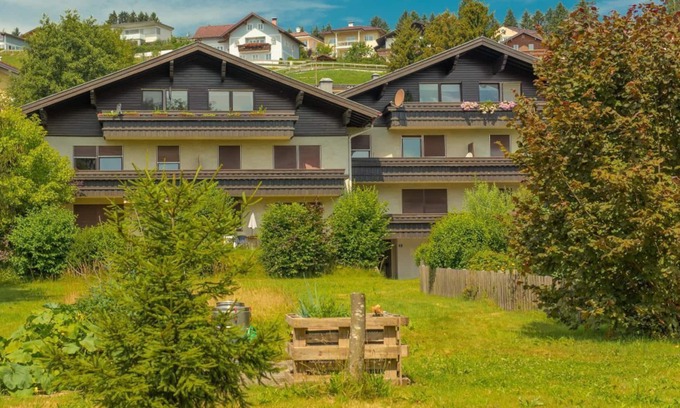 Seeham Apartamento | Apartamento vacacional "Herbert" con terraza privada y Wi-Fi