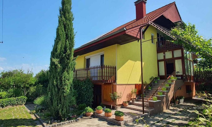 Balatonboglar Apartamento | Apartamento vacacional con jardín, barbacoa y acceso a internet