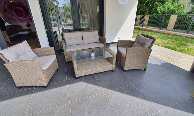 Balatonlelle Apartamento | Apartamento vacacional amueblado con buen gusto, cerca del lago Balaton