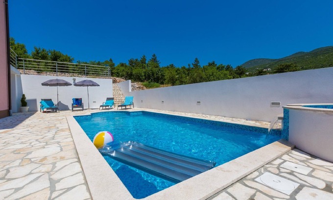 Klenovica Apartamento | Apartamento de vacaciones Klenovica para 2 - 5 personas con 2 dormitorios - Apartamento
