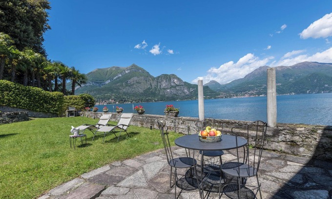 Bellagio Apartamento | Apartamento vacacional "La Punta Bellagio" con vistas al lago, Wi-Fi, jardín y terraza