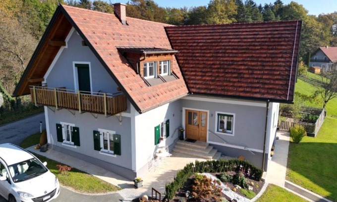 Großklein Apartamento | Apartamento vacacional "Mühlbauerhof Mit Balkon" con vistas a la montaña, balcón y Wi-Fi