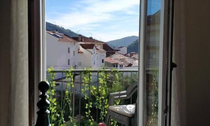 Manteigas Apartamento | Holiday apartment Manteigas for 1 - 9 persons with 4 bedrooms - Holiday apartment