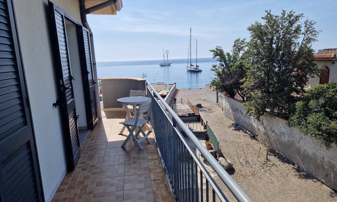 Sant'Anna Apartamento | Apartamento de vacaciones Mascali para 1 - 4 personas con 1 dormitorio - Apartamento en casa unifami
