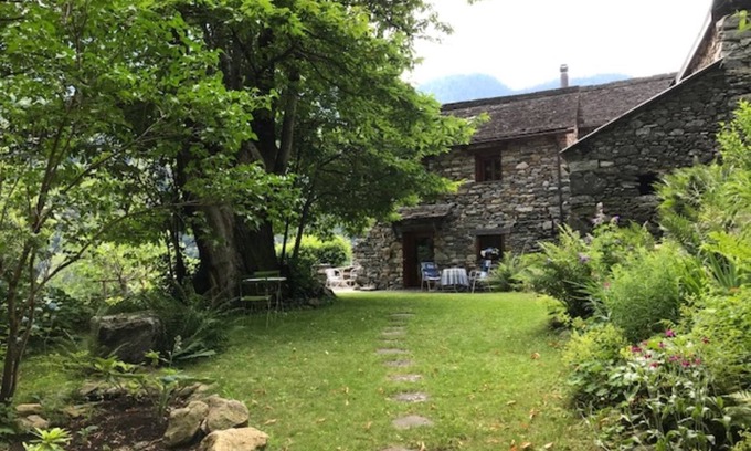 Lavizzara Apartamento | Apartamento de vacaciones Menzonio para 1 - 2 personas - Casa pareada