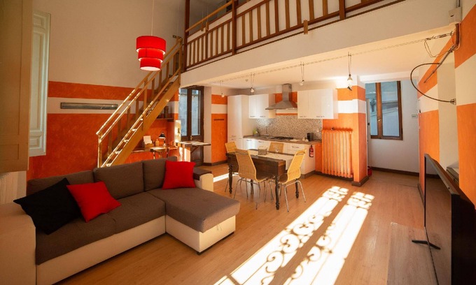 Piazza Apartamento | Apartamento de vacaciones Mondovì para 1 - 7 personas con 2 dormitorios - Apartamento en casa unifam