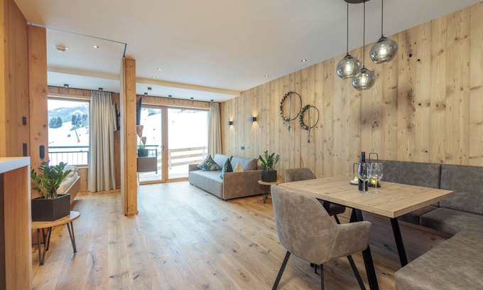 Grossarl Apartamento | Apartamento 'Mountain Suite Nr°102' con vistas a la montaña, jardín compartido y Wi-Fi