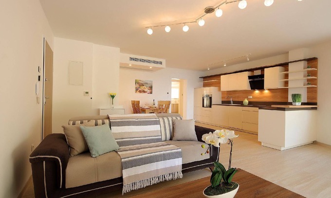 Icici Apartamento | Apartamento de vacaciones Opatija para 1 - 2 personas con 1 dormitorio - Apartamento en casa unifami