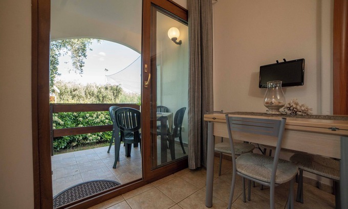 Mattinata Casa | Bellissima Casa Vacanza Orchidea con piscina y playa privada
