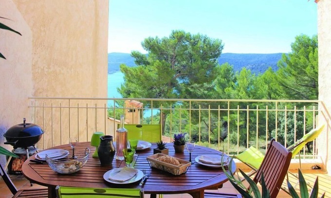 Sainte-Croix-du-Verdon Apartamento | Apartamento de vacaciones Riez para 1 - 4 personas con 2 dormitorios - Apartamento en casa unifamili