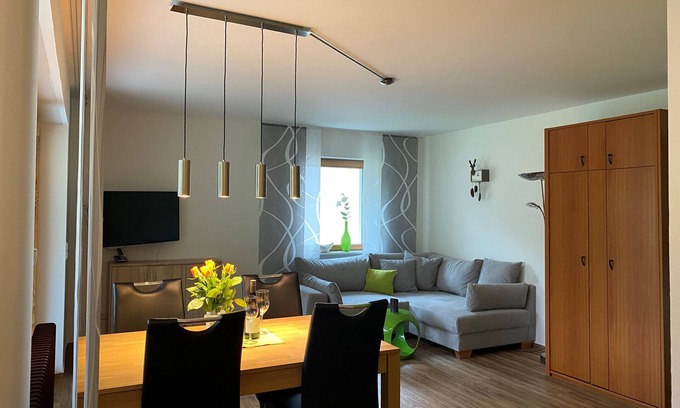 Untermunstertal Apartamento | Apartamento 'Rotenbuck, Typ B' con vistas a la montaña, balcón y Wi-Fi