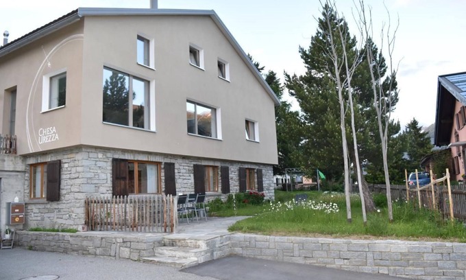 Samedan Casa | Apartamento de vacaciones Samedan para 1 - 4 personas con 2 dormitorios - Apartamento