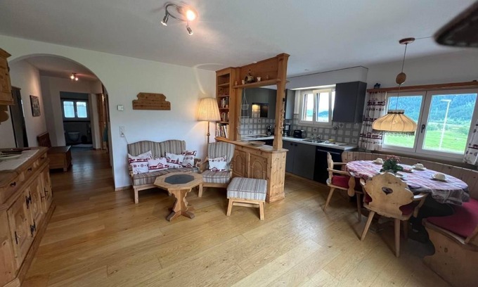Samedan Apartamento | Apartamento de vacaciones Samedan para 1 - 4 personas con 2 dormitorios - Apartamento