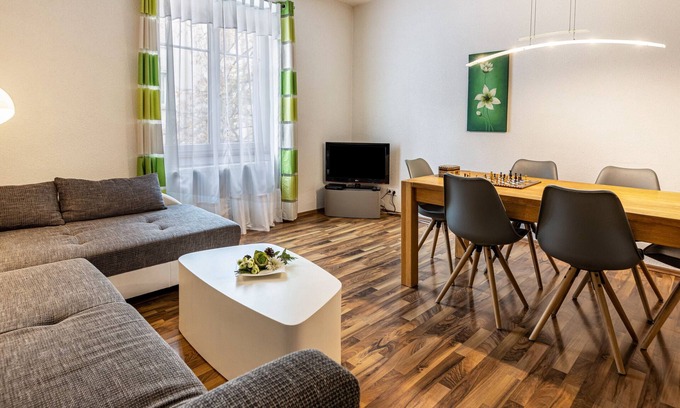 Altstadt Apartamento | Apartamento vacacional 'Stachel B' con balcón privado y Wi-Fi