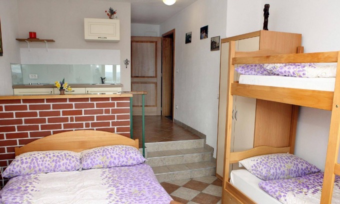 Kras Otro | Apartamento de vacaciones Stanjel para 1 - 4 personas - Castillo