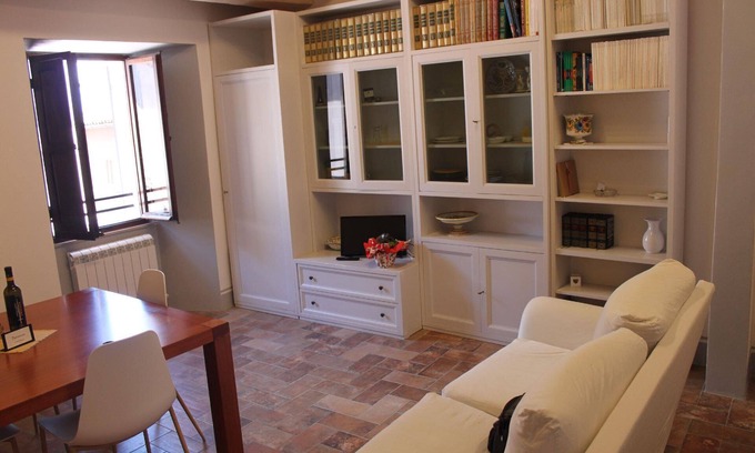 Todi Apartamento | Apartamento de vacaciones Todi para 1 - 4 personas con 2 dormitorios - Apartamento en casa unifamili