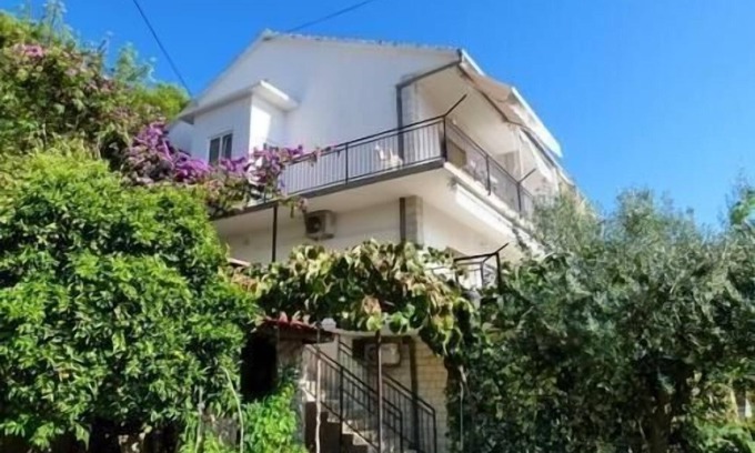 Trogir Apartamento | Apartamento de vacaciones Trogir para 1 - 4 personas con 2 dormitorios - Casa pareada