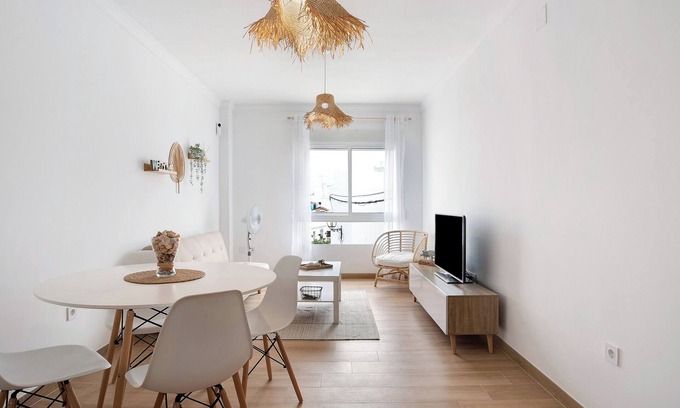 Barbate Apartamento | Apartamento vacacional "Vazquez Mella Barbate" con Wi-Fi