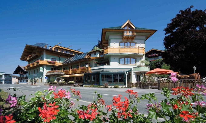 Fieberbrunn Apartamento | Holiday apartment with wellness area and outdoor pool